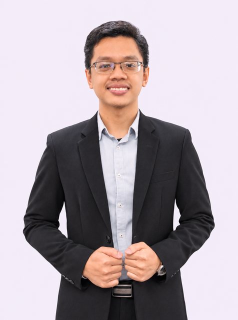 Dr Amir, principal dentist at Dental Suite Setiawangsa