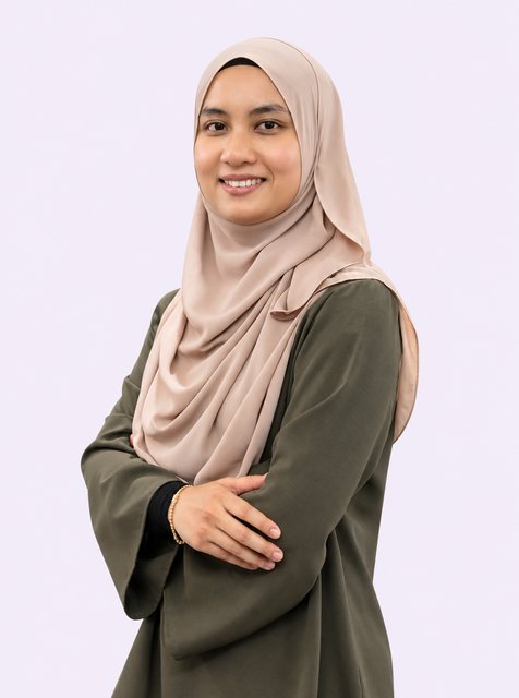 Dr Shakireen, principal dentist at Dental Suite USJ